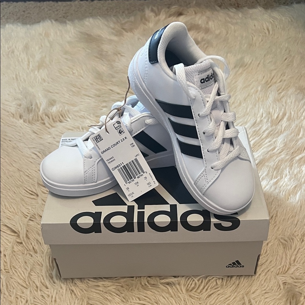 New never been worn Adidas Kids White and Black Sneakers